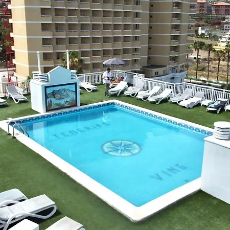 Estudio Piso Alto, Wifi, Piscina En Azotea Y Bonita Vista * Puerto de la Cruz (Tenerife)